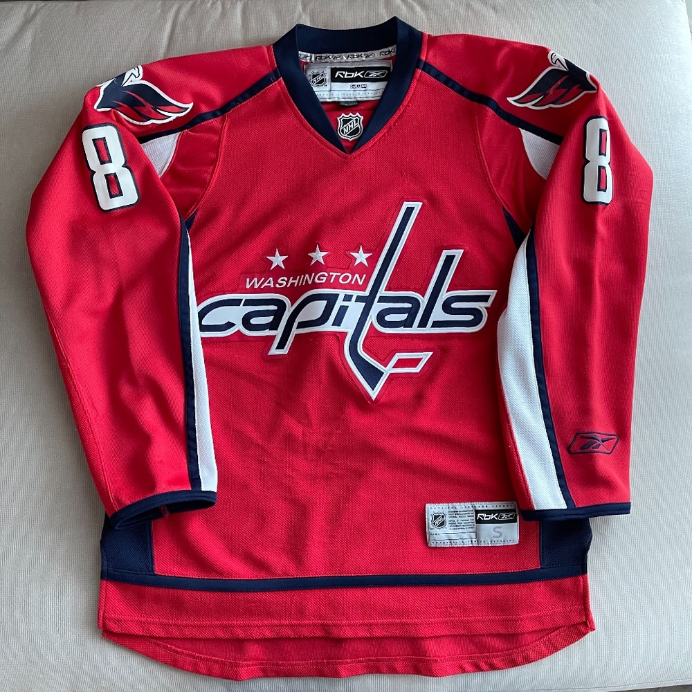 Washington Capitols Ovechkin Jersey (Small)
